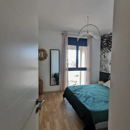 Apt With Terrace Close To Presqu'ile 公寓